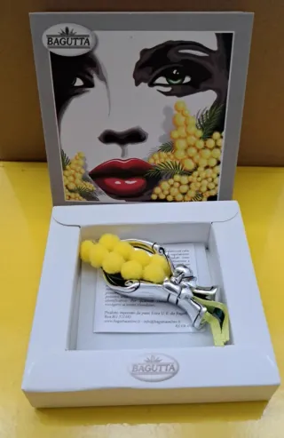 Bouquet resina argentata con mimosa cm.6