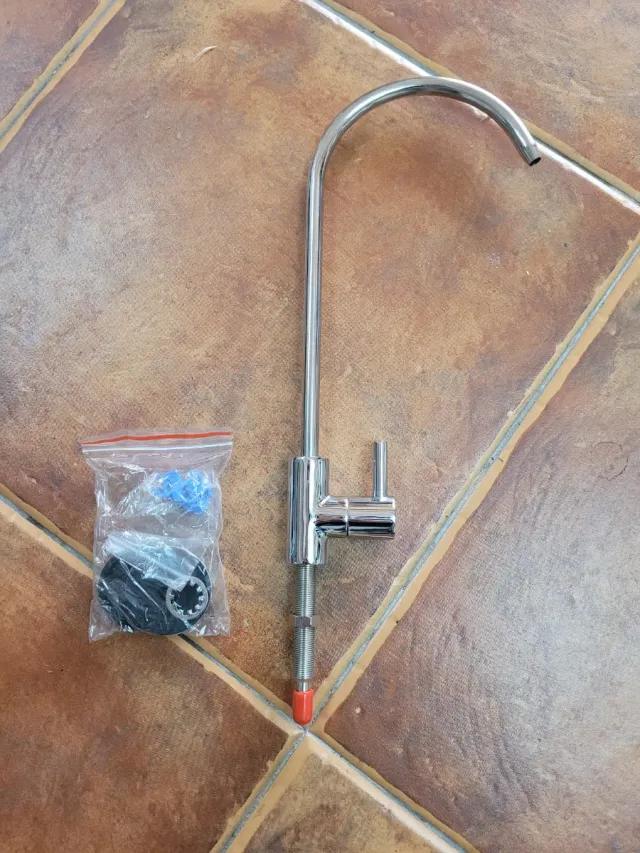 Grifo Ósmosis Plata y Rojo