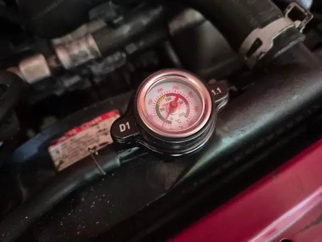 Tapa de radiador (Nuovo)