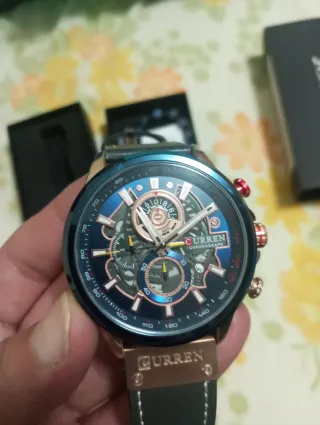 Reloj CURREN Cronógrafo Hombre Negro/Dorado