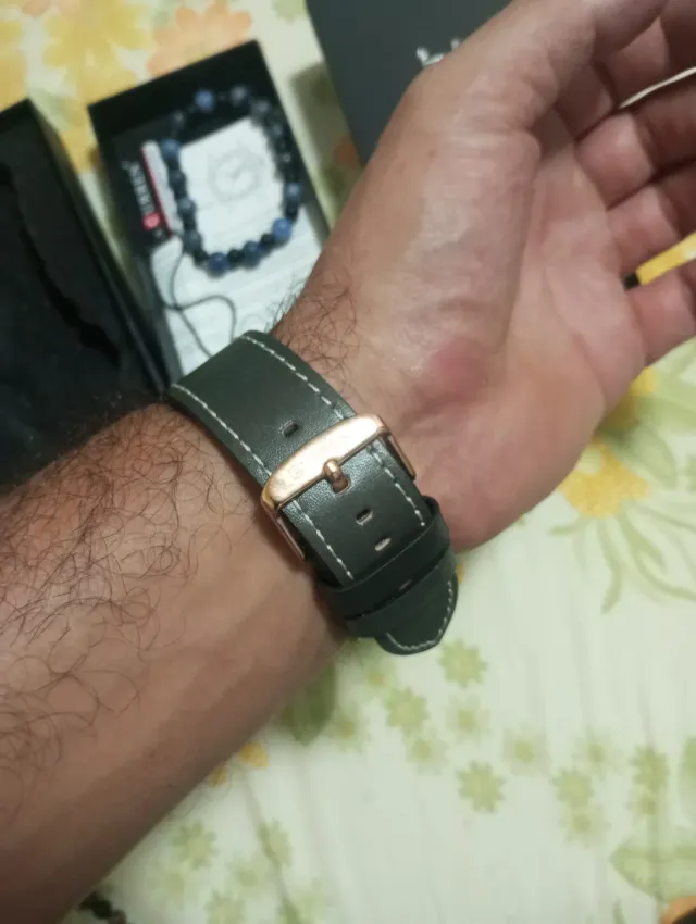 Reloj CURREN Cronógrafo Hombre Negro/Dorado