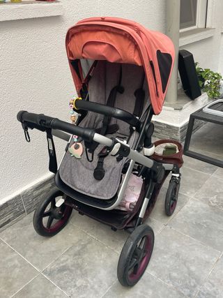 Bugaboo Fox Completo con 2 capotas y saco bebe