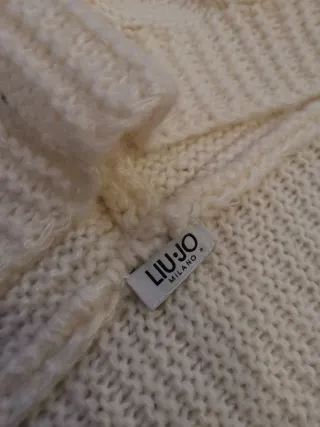 Bufanda Liu Jo capucha