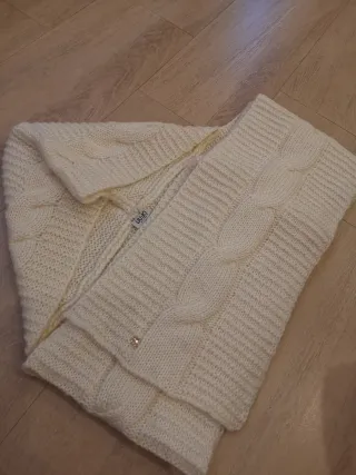 Bufanda Liu Jo capucha