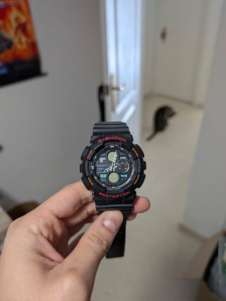 Reloj Casio G-Shock GA-140-1A4ER SIN PILA