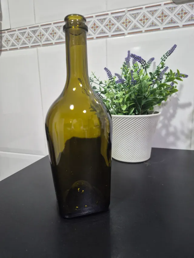 Botellas de vino vacías (pack 10) ( 27cm altas)