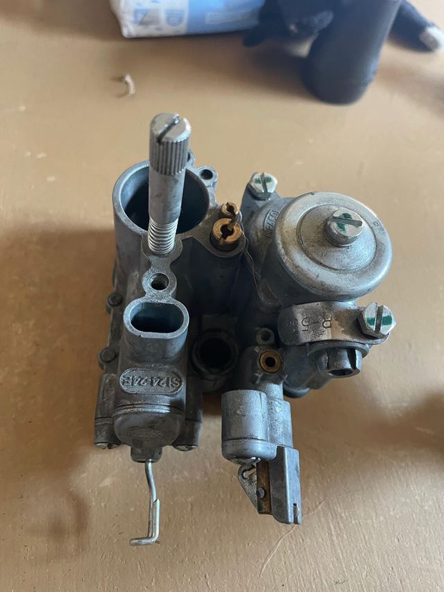 Carburador Vespa 200 R-586 SI24-24E