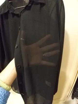 Camicia nera trasparente