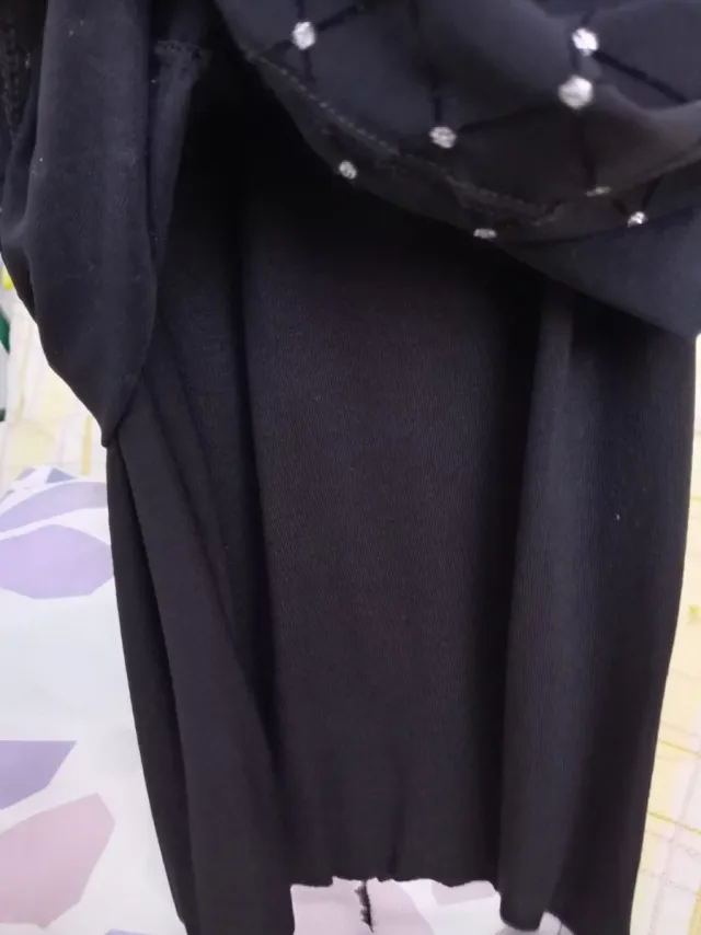 Vestito nero con brillantini