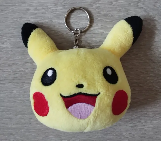 Portachiavi Pikachu in peluche