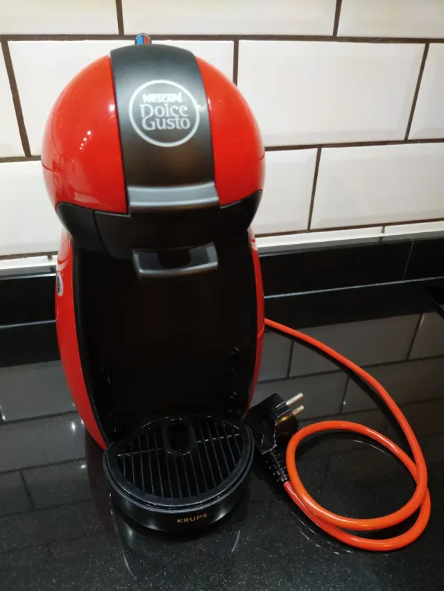 Cafetera Krups Dolce Gusto Roja