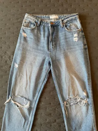 Pantalón vaquero Bershka Mom