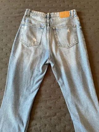 Pantalón vaquero Bershka Mom