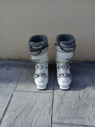 Botas de esquí Técnica Talla  37_38 para mujer.