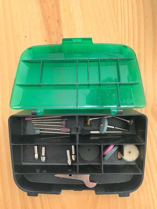 Mini esmeriladora tipo Dremel,
