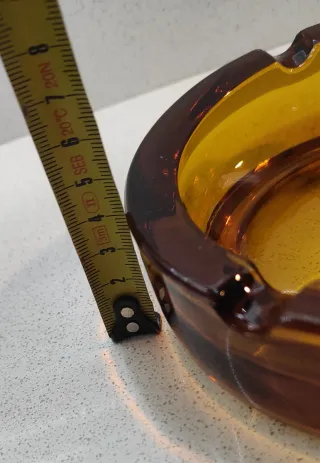 Posacenere rotondo vetro ambra vintage svotatasche