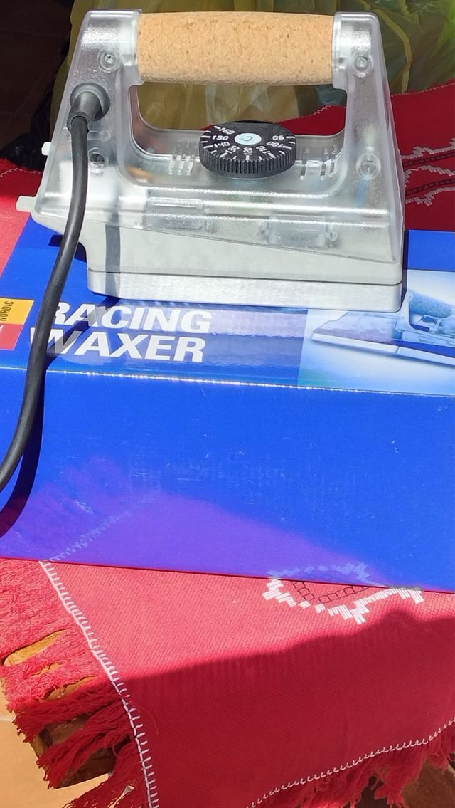 Plancha para encerar esquí RACING WAXER
