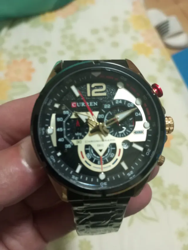 Reloj Curren Cuarzo Triple Esfera Fecha