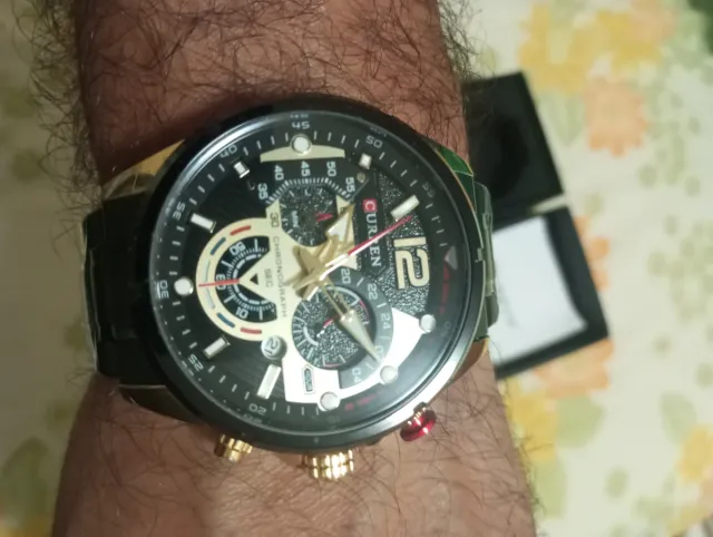 Reloj Curren Cuarzo Triple Esfera Fecha