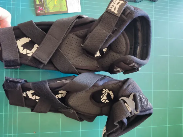 Protezioni per gomiti Kali