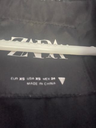 Chaleco acolchado negro Zara