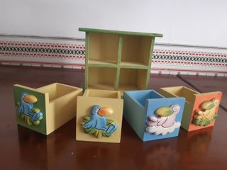 Scatolina in legno decorata con uccellini