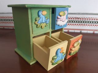 Scatolina in legno decorata con uccellini