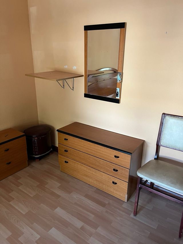 Habitación completa.