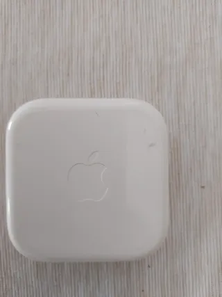 Apple iPod Shuffle + Auriculares Blancos