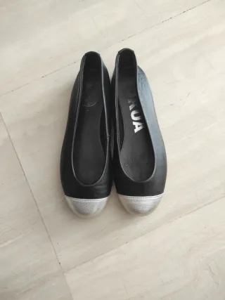 Manoletinas negras y plateadas