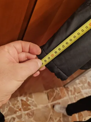 Giubbotto donna nero con cappuccio, taglia 46 ita