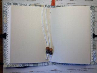 Libreta perros y gatos y 2 bolis decorados