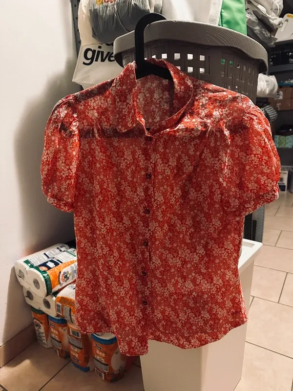 Camicetta donna fantasia floreale rossa