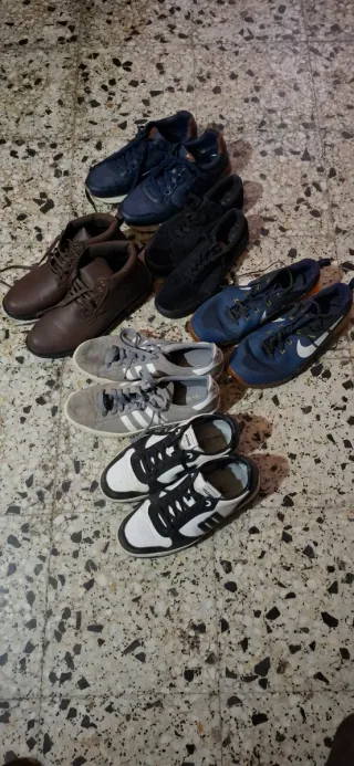 Lote de Zapatos Deportivos y Botines