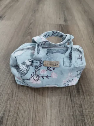 Beauty case azzurro fatto a mano