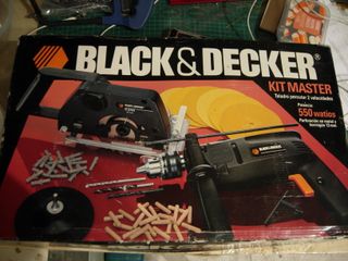 Taladro percutor Black Decker y sierra circular