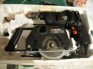 Taladro percutor Black Decker y sierra circular