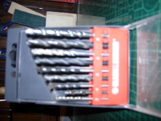 Taladro percutor Black Decker y sierra circular