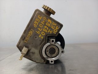 BOMBA DIRECCION JEEP CHEROKEE (KJ) G K 52088710AB