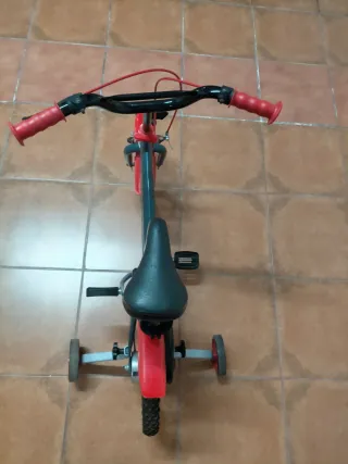 Bici infantil Volcano 16 roja y negra