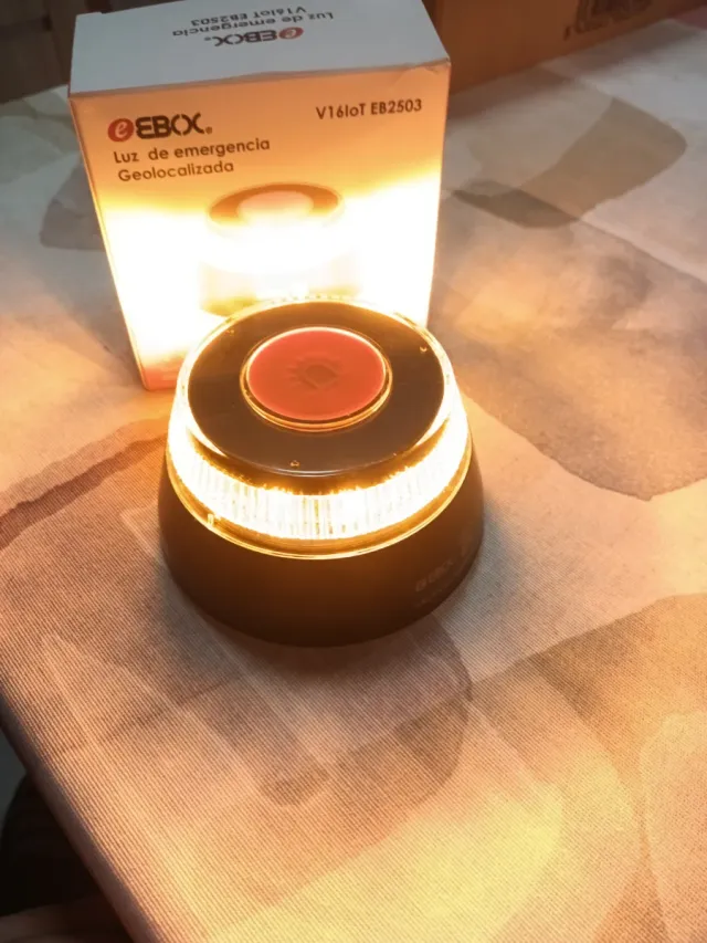 Baliza V16 EBOX Geolocalizada