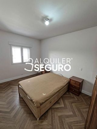 Piso en alquiler en Las Conejeras - Esparragal en Coslada