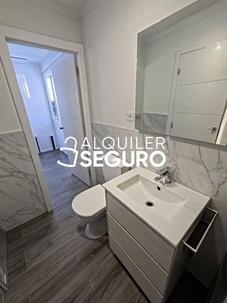 Piso en alquiler en Las Conejeras - Esparragal en Coslada