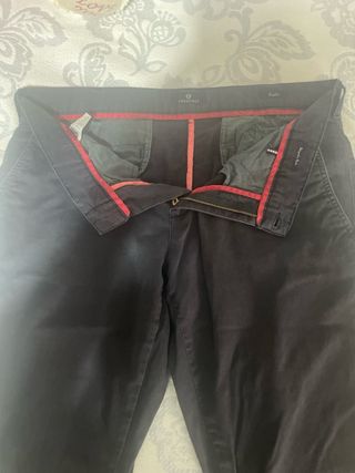 Pantalón chino Forecast negro