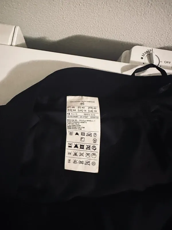 Gonna Benetton elegante nera