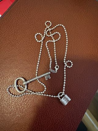 Tiffany & Co. Collar Llave y Candado Plata