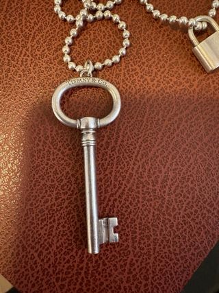 Tiffany & Co. Collar Llave y Candado Plata