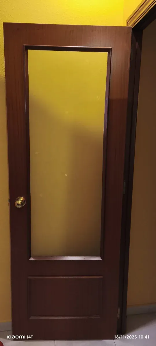 Lote de puertas de paso casi regalado.