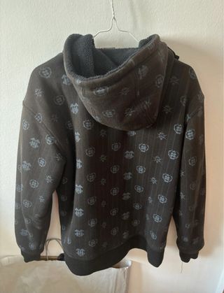 Cazadora Quiksilver Negra con borregillo