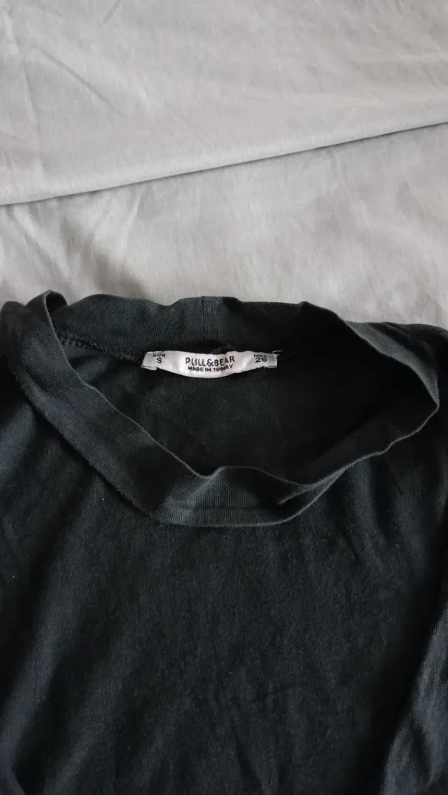 Camiseta cuello pico LAST NIGHT Talla S